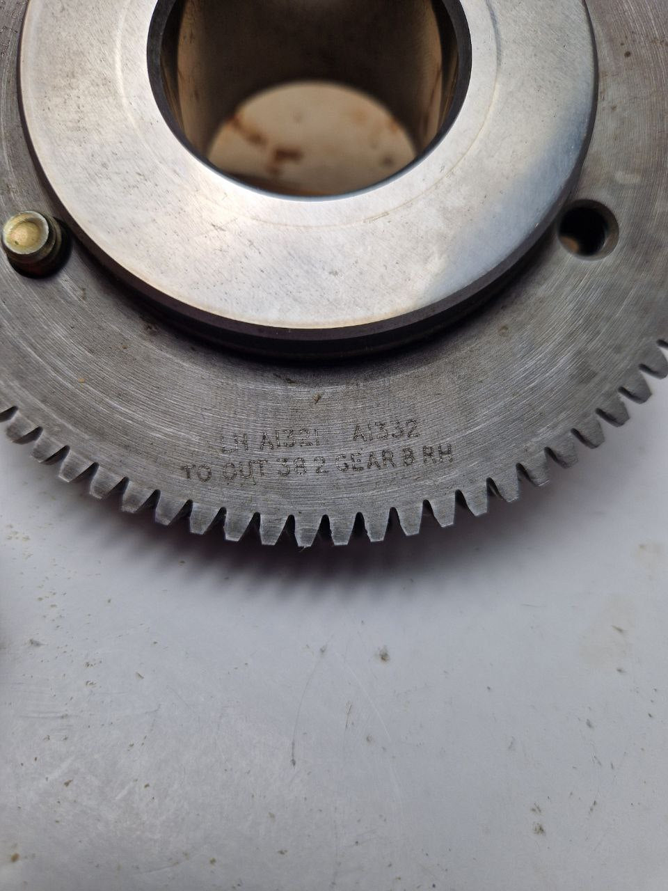 LH A 1321 A 1332 / LH A 1322 A1332, TAY TOOL WORKS LTD. WEST BROMWICH 1-25 NMOD. 15°NPA 85 TEETH 29° 30' HA, TU CUT 38Z GEAR B RH (Request price)