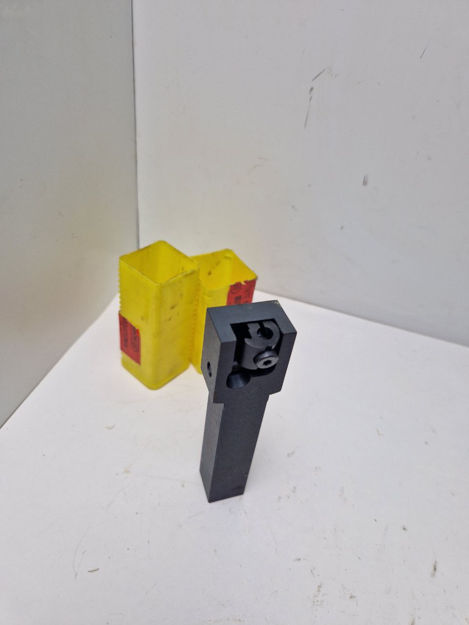 HORN Toolholders R221.2020.05 for Turning, Spennbergich 4.0-6.0, 1233789/0  132GT ph Horn ph  (Request price)