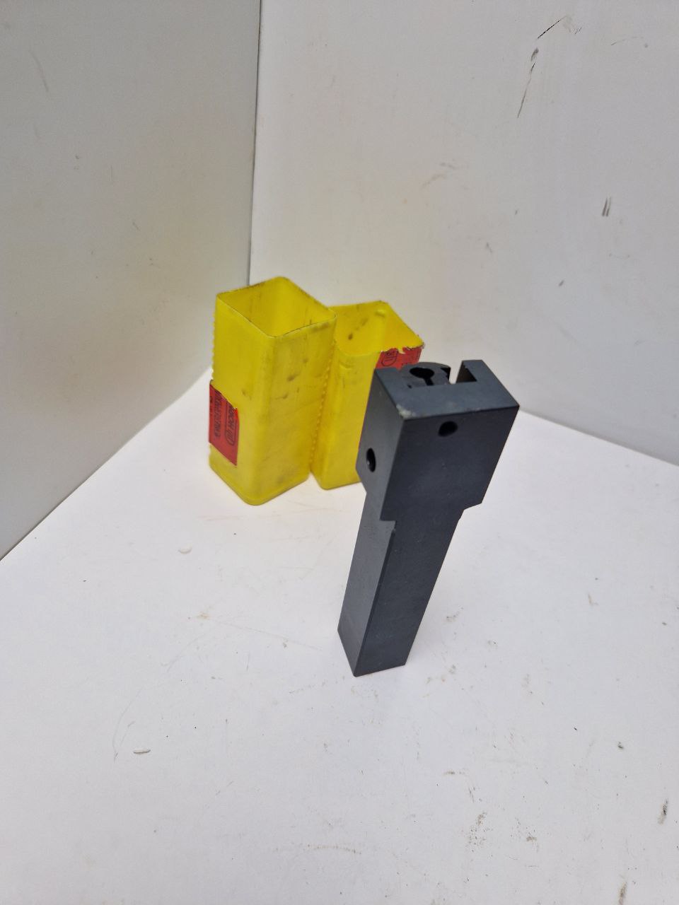 HORN Toolholders R221.2020.05 for Turning, Spennbergich 4.0-6.0, 1233789/0  132GT ph Horn ph  (Request price)