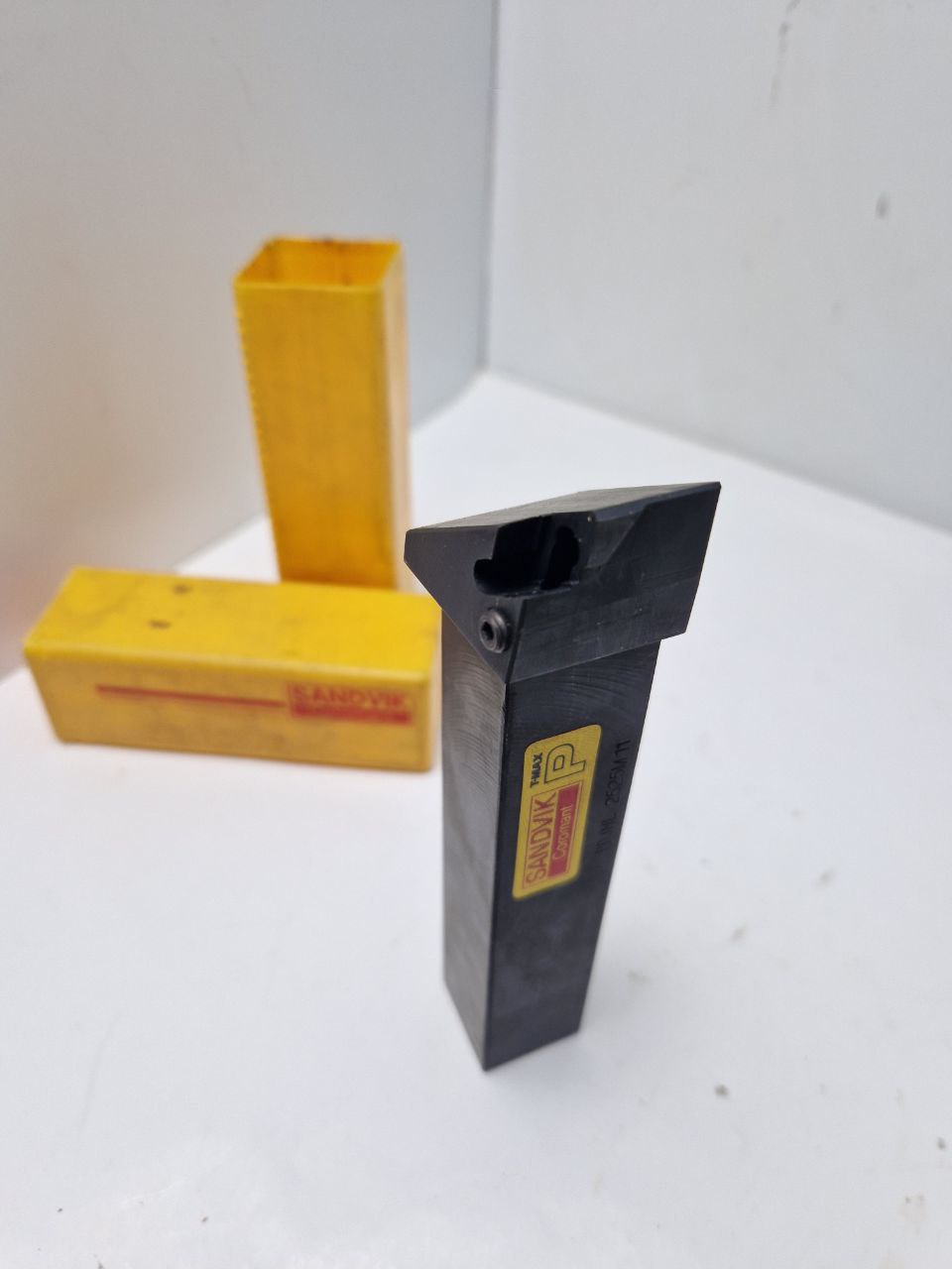 PDJNL 2525M 11 T-Max® P shank tool for turning SANDVIK Coromant (Request price)