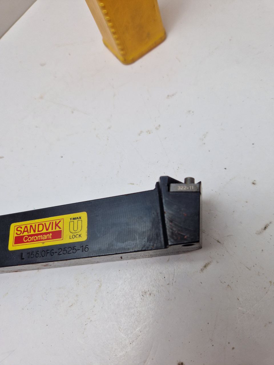 Sandvik Coromant L166.OFG-2525-16 T Max Lathe Tool 80212408 (Request price)