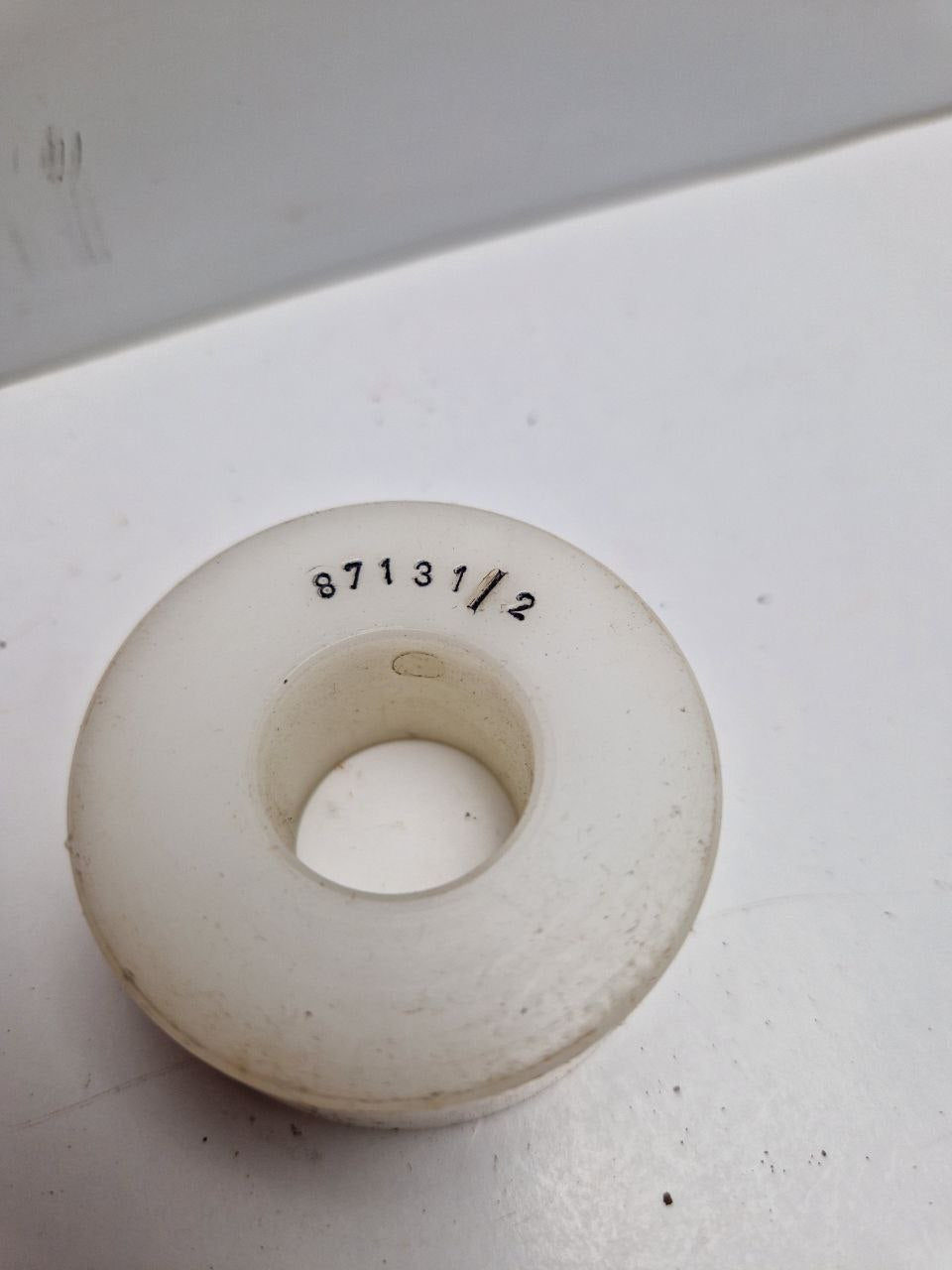 Carbon sleeve for diamond tool 87131/2 on Fässler shaft  (Request price)