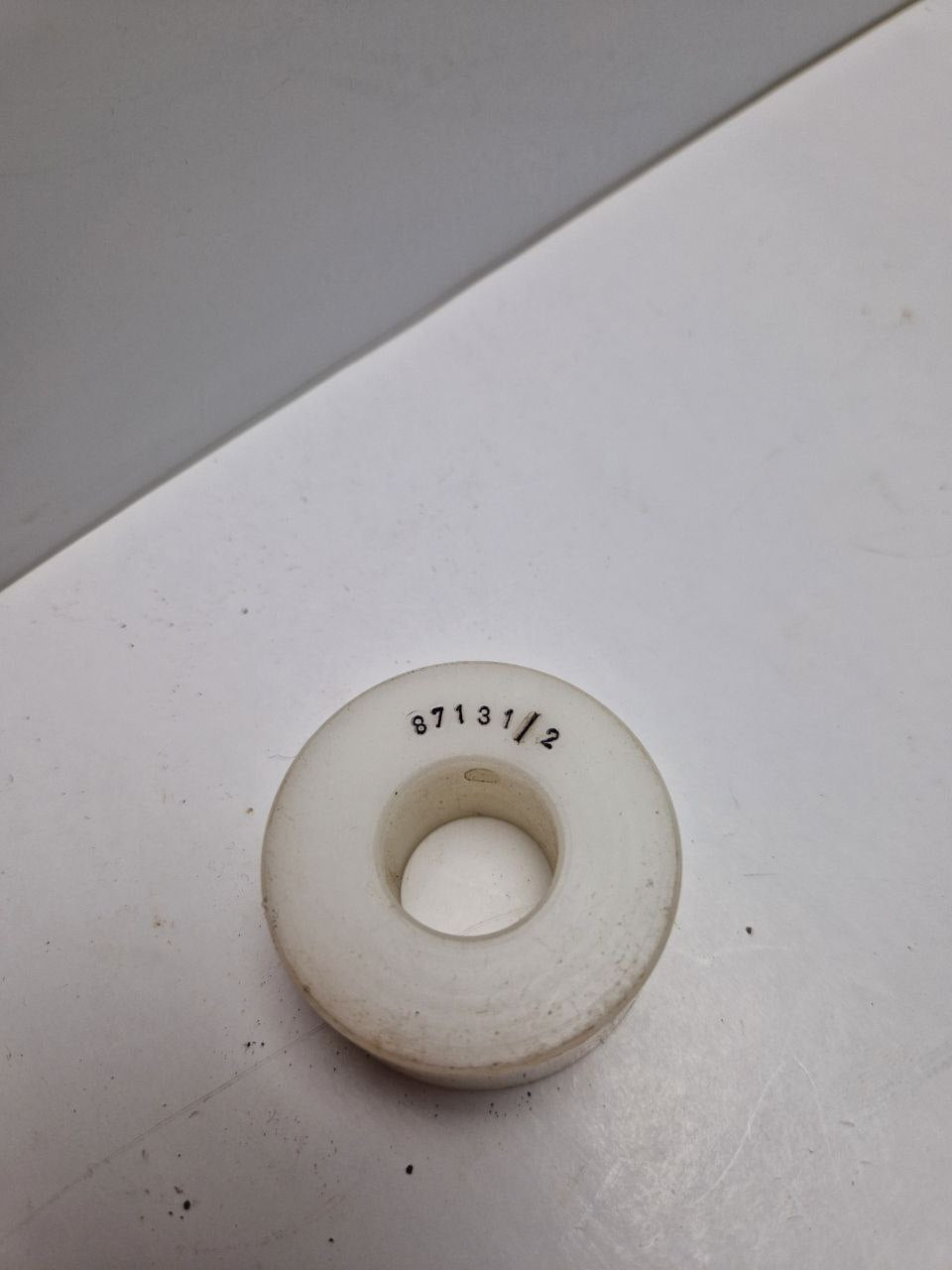 Carbon sleeve for diamond tool 87131/2 on Fässler shaft  (Request price)