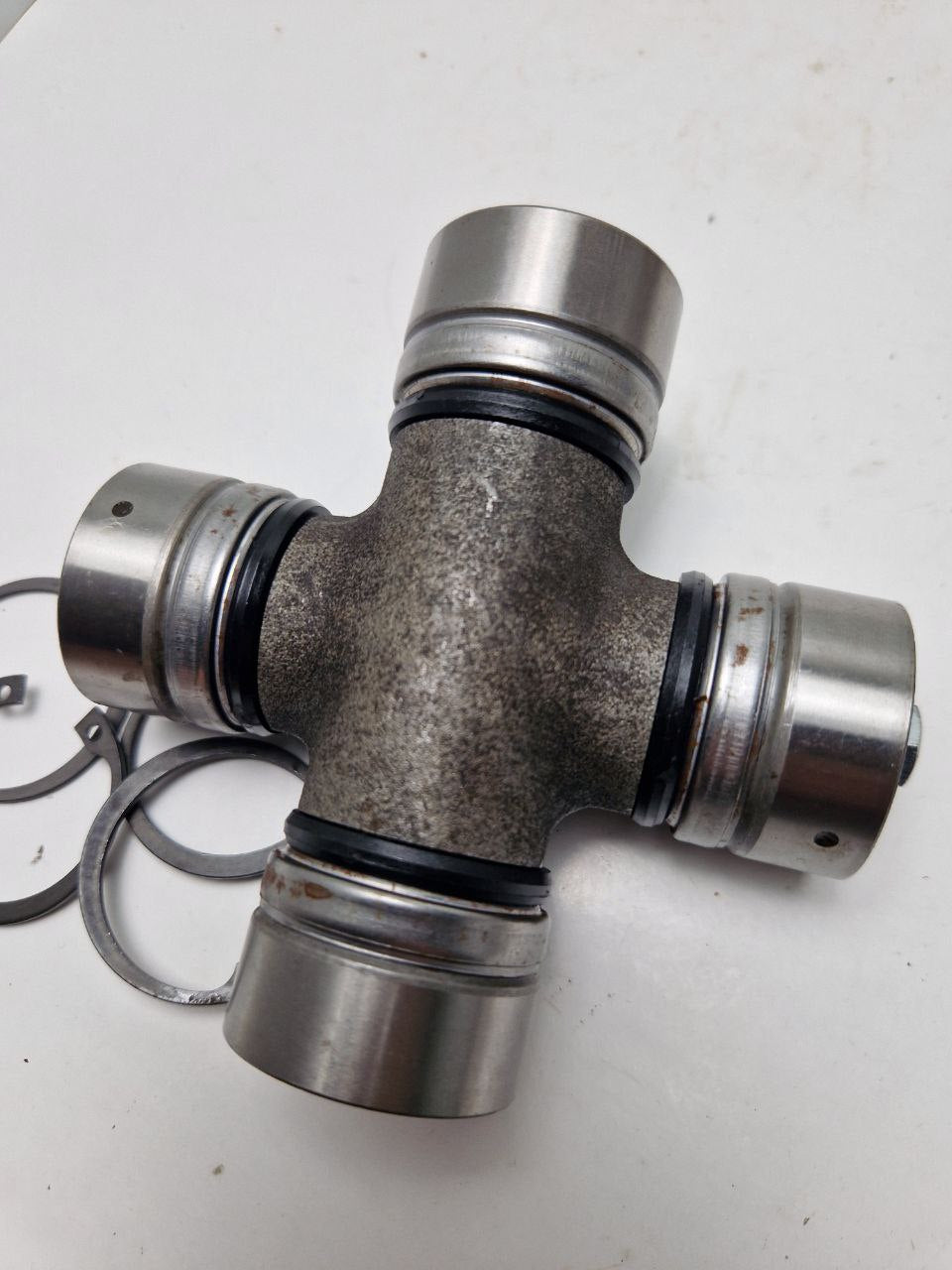 Cross bearing size 110 - type 24a, Dimensions: D1-38.00/L1-107.00  (Request price)