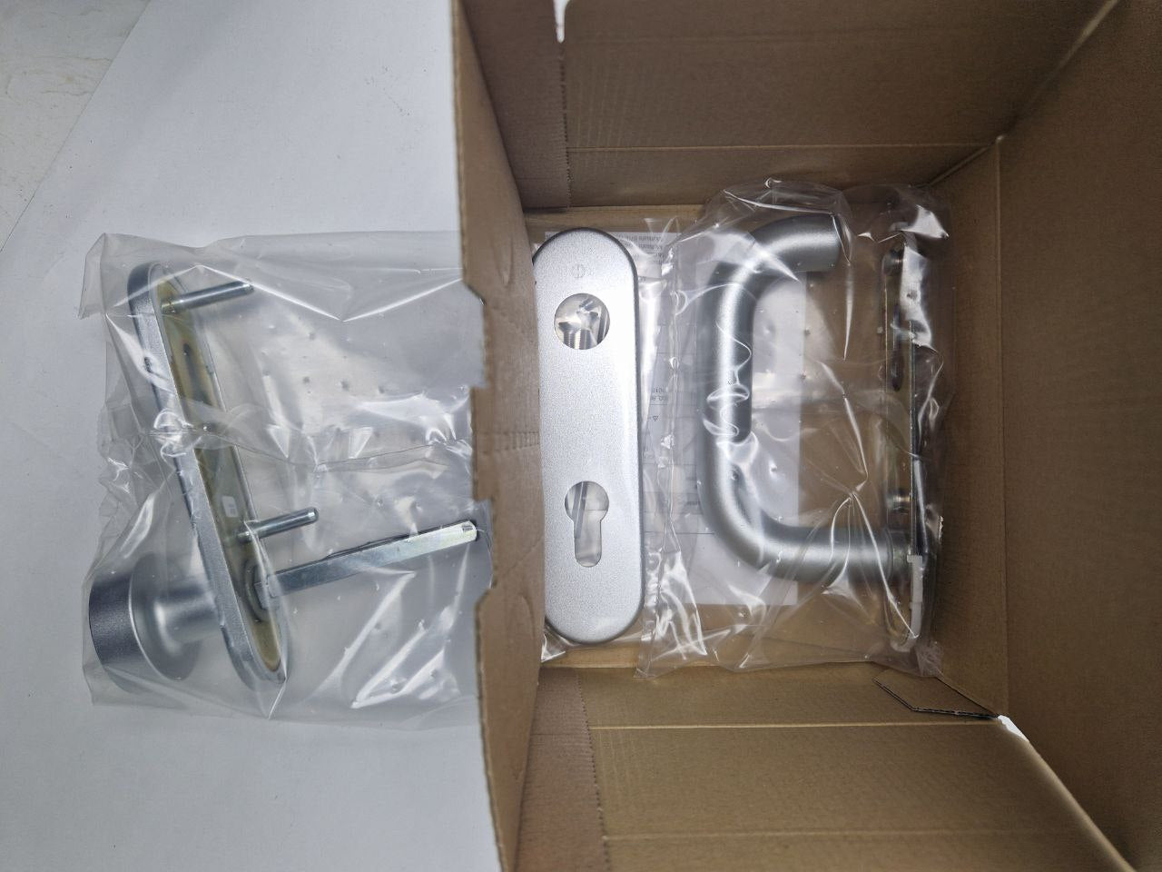 HOPPE® FH door handle set with short plate Paris FS-58/353K/138F, aluminum, 6924328  (Request price)