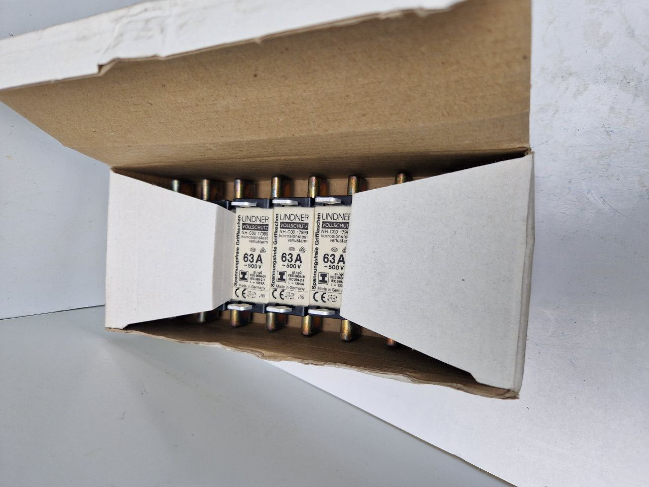 NH fuse-link size C00 LV HRC C00 63A-500V gL-gG SGP 17999.06378 LINDNER TM (Request price)