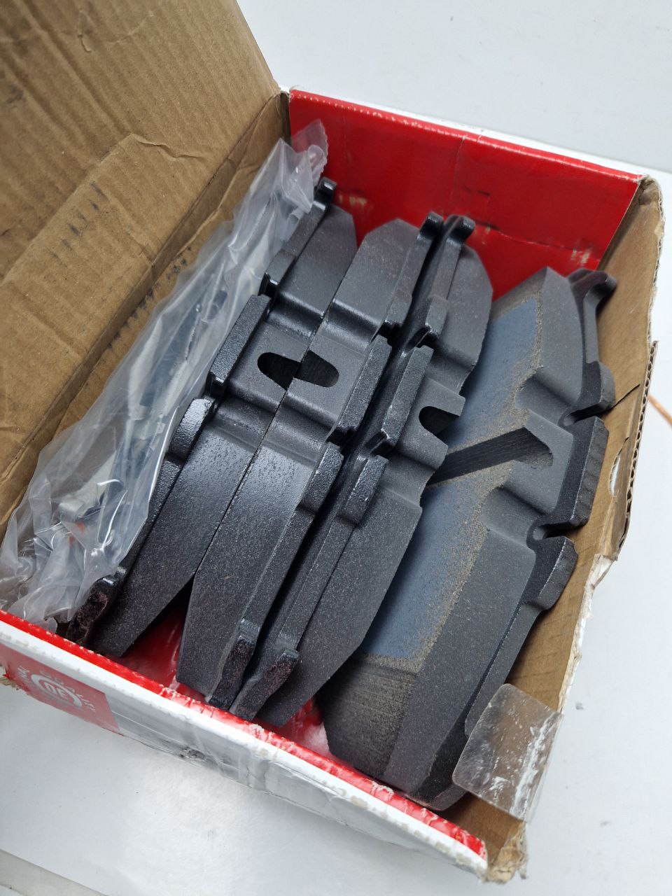 FERODO FCV1404B brake pads set for IVECO MAGELYS for MAN E2000 for ERF ECL  (Request price)