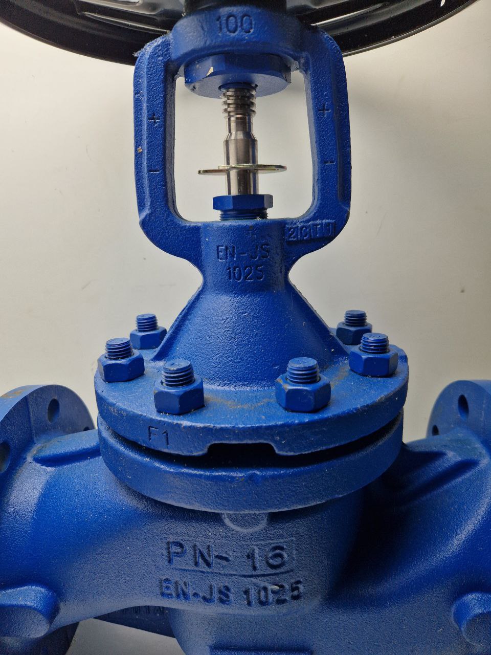 Globe Valve Spirax Sarco BSA2T DN100 PN16  (Request price)