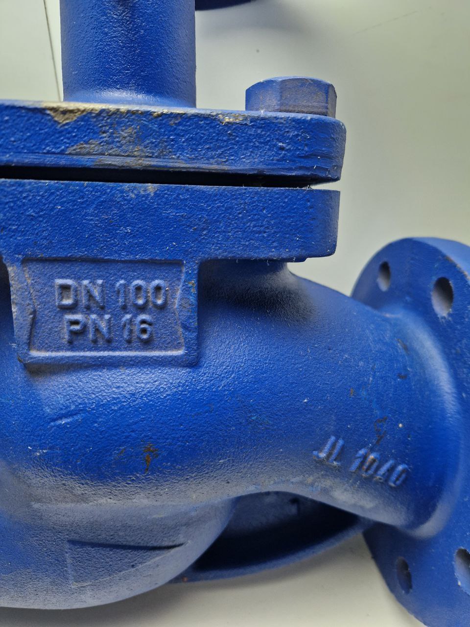 KSB Shut-off Valve BOA-H DN 100 PN 16, JL 1040, 490182  (Request price)