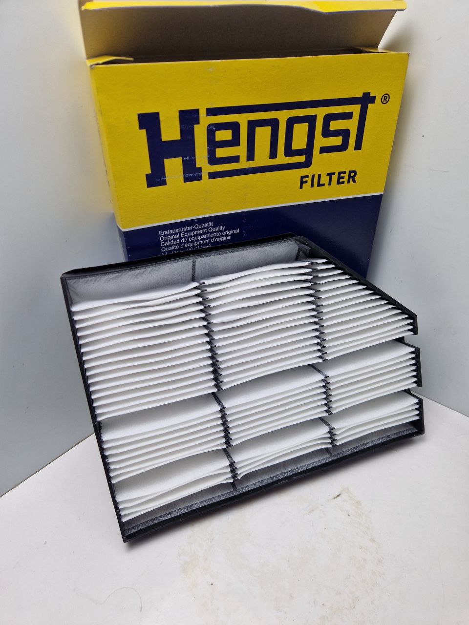 Cabin filter E2986L101 Hengst  (Request price)