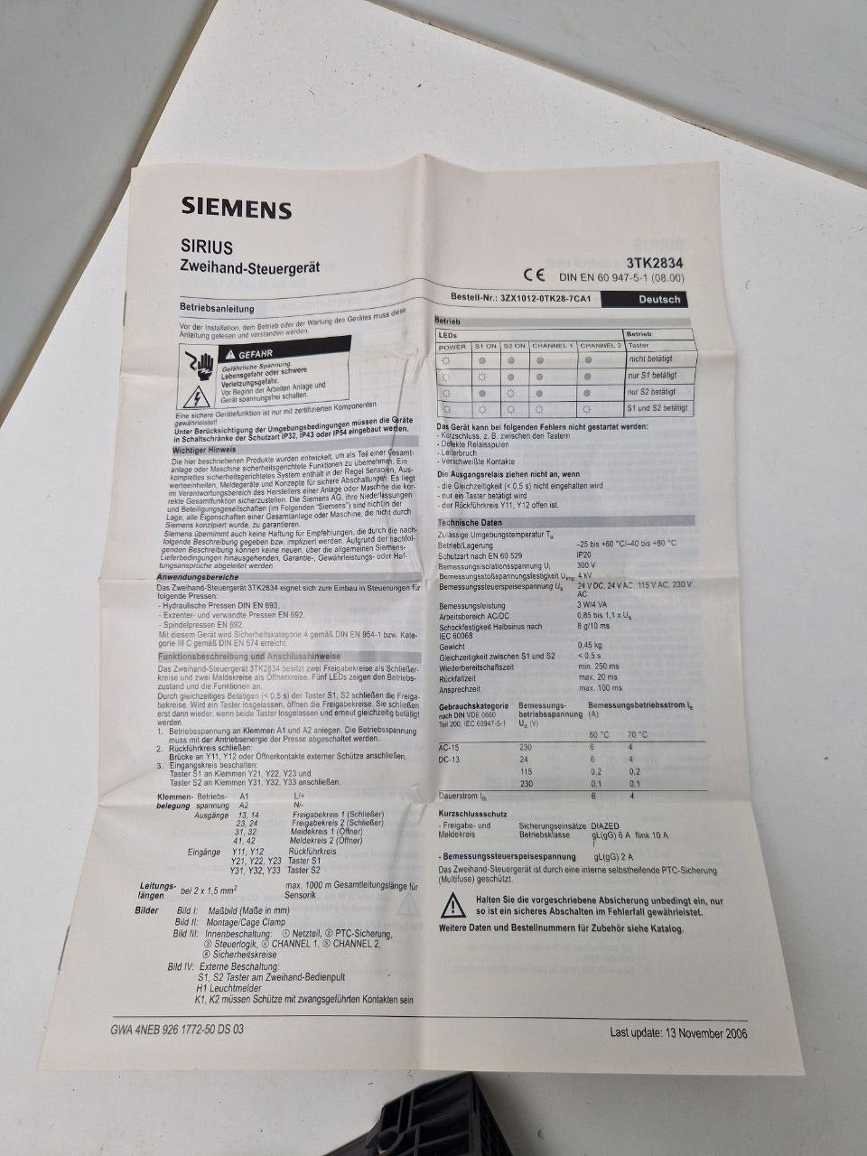 SIEMENS SIRIUS 3TK2834-2BB40, SAFETY RELAY 5-6 AMP (Request price)