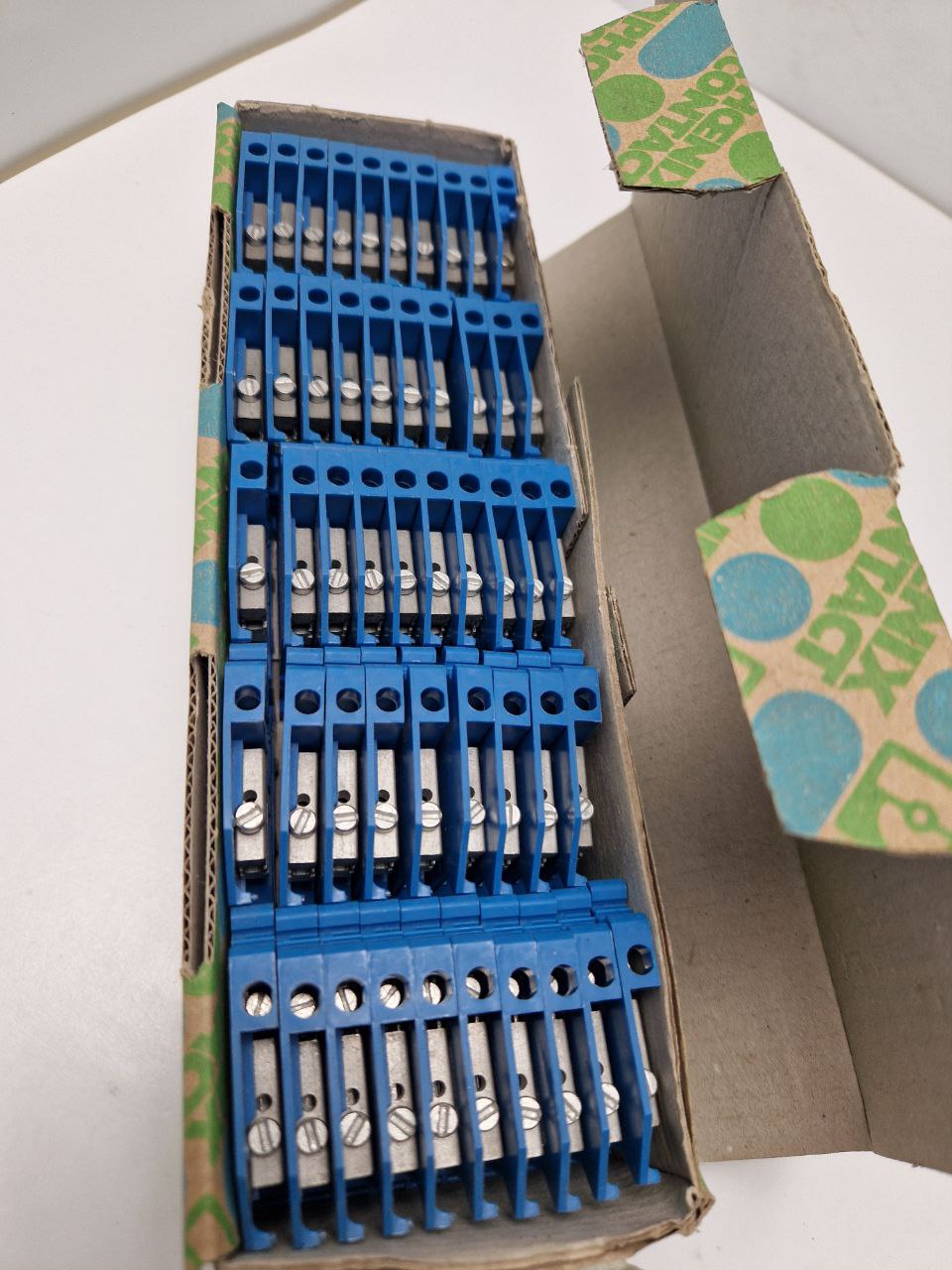 Phoenix Contact UKN4 (3031092) N Disconnect Terminal N (Request price)