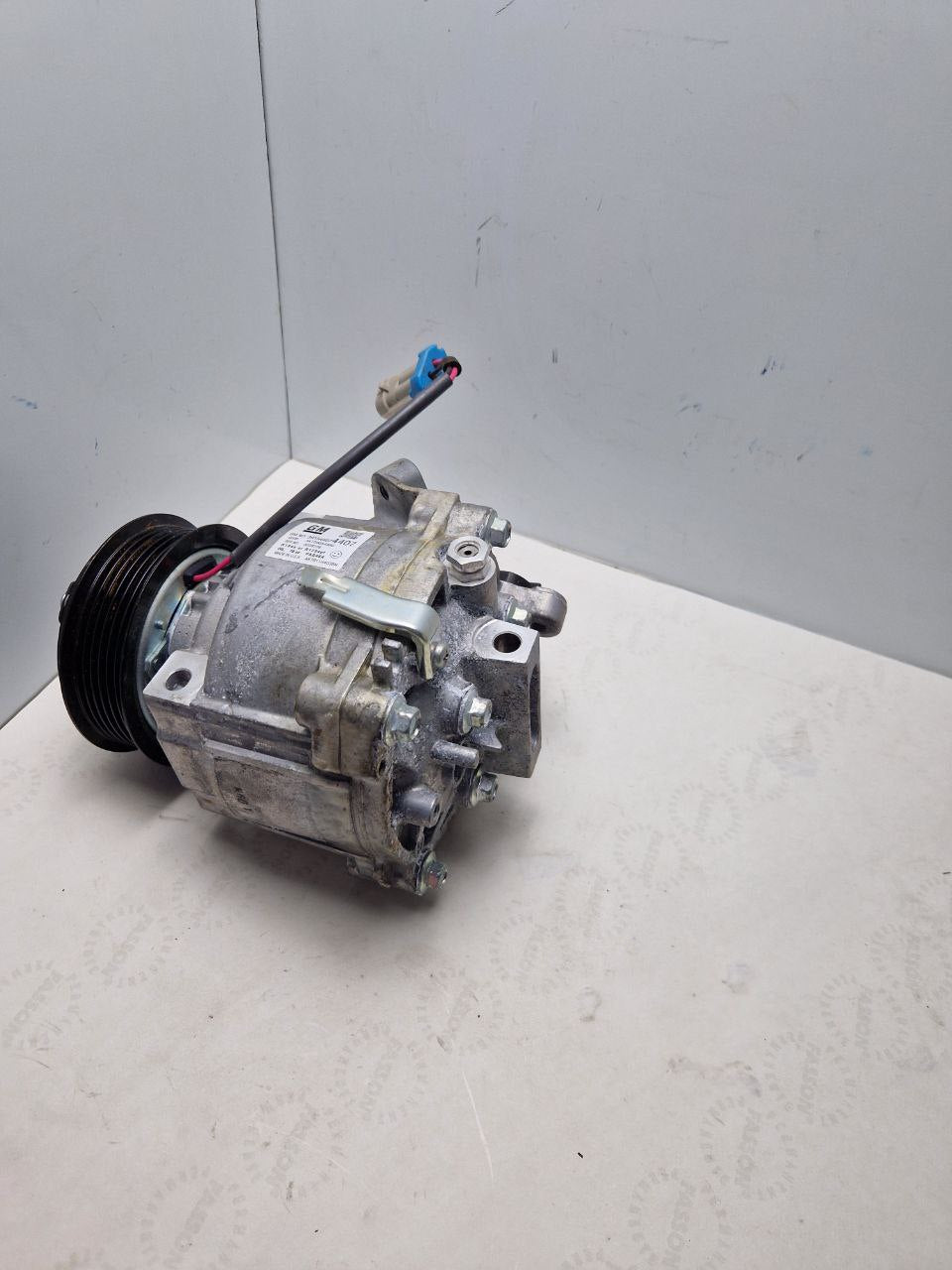 Air conditioning compressor GM NO. 39154407, Chevrolet-Opel-11-C90-PVSH  (Request price)