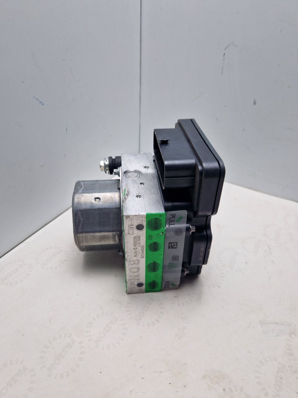 ABS pump control unit 39084528 0265257706; BOSCH  (Request price)