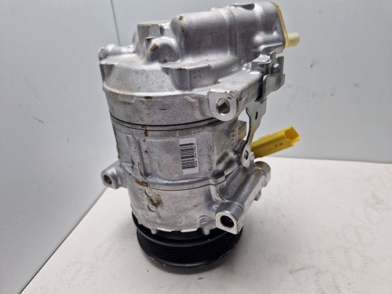 Air conditioning compressor pump 98 347 810 80, 98 347 813 80 DENSO, for Peugeot, Citroën (Request price)
