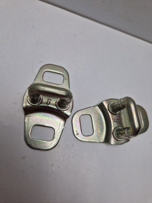 Mercedes-Benz A2028800260 Engine Hood Catch  (Request price)