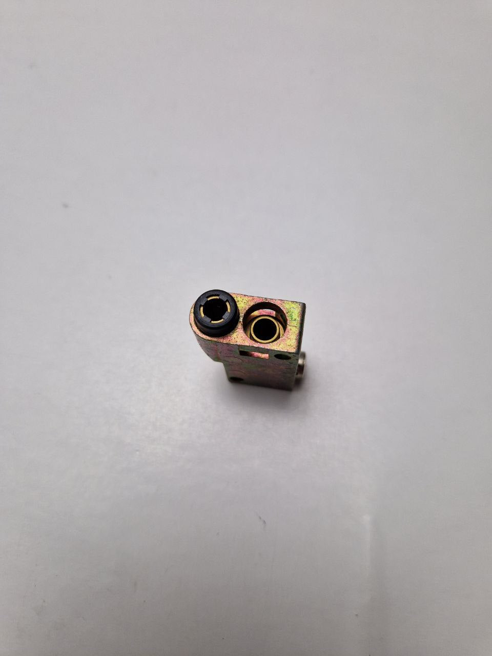 Parker PXC-M111 Pneumatic Control Valve, Manual, 3/2 2.5mm,Metal, 80302,10715127 (Request price)