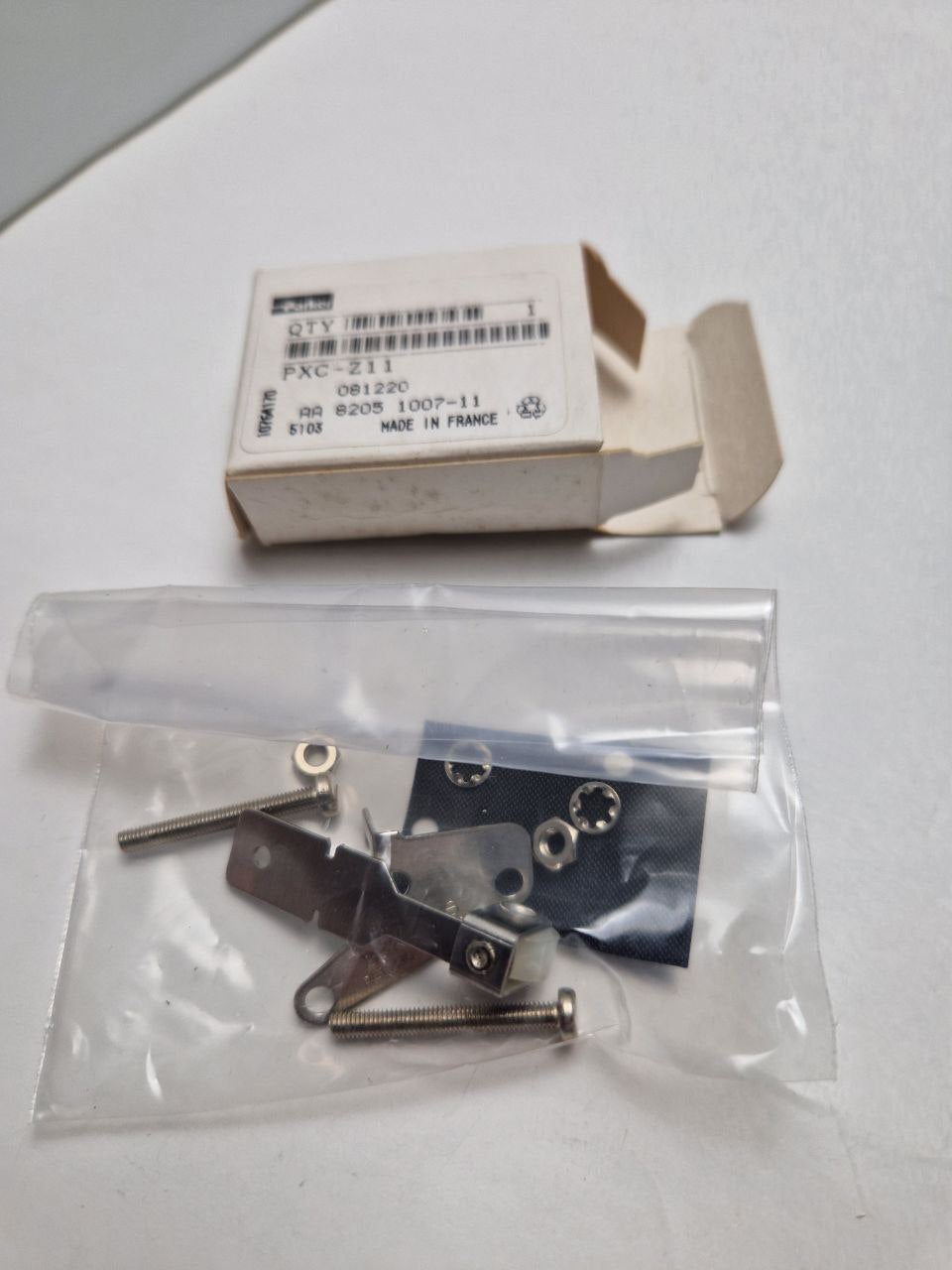 Parker PXC-Z11, Actuator For Steel Plunger, 081220, AA 82051007-11 (Request price)