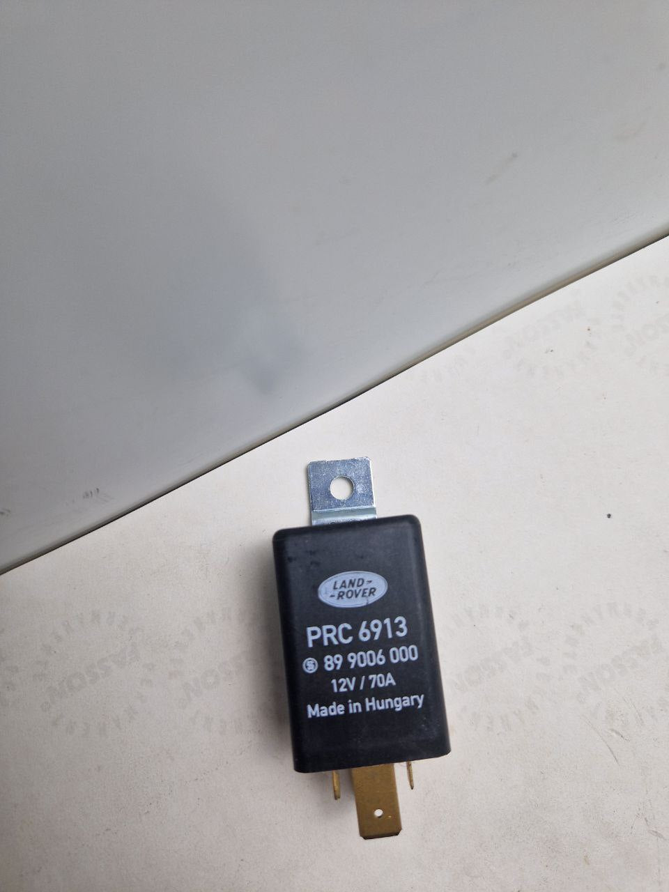 Heater Plug Relay 12V - PRC6913 - Genuine, 89 9006 000, 12V / 70A LAND ROVER (Request price)