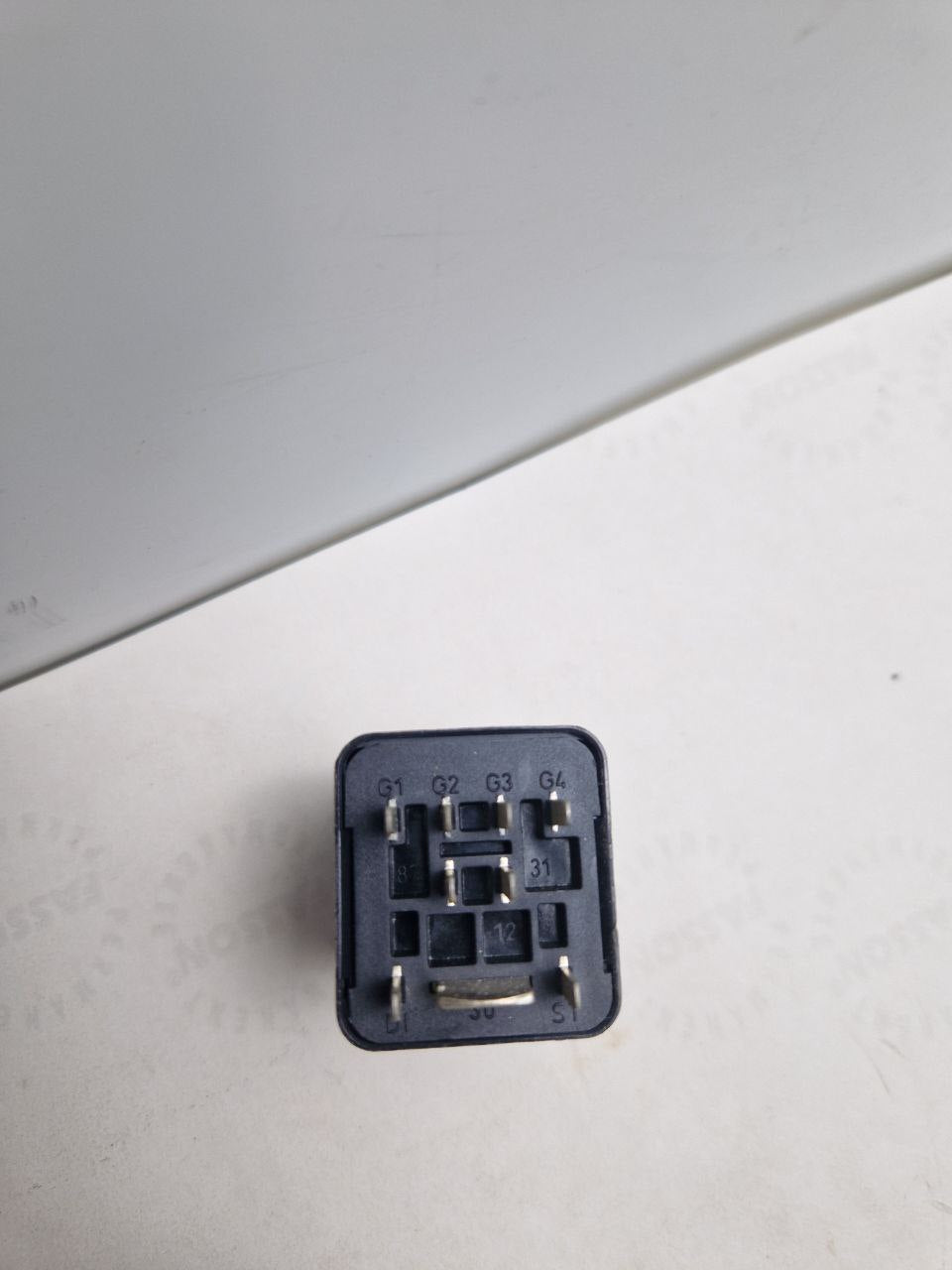 VW glow system 0522120503 relay BERU 038907281B 457 (Request price)