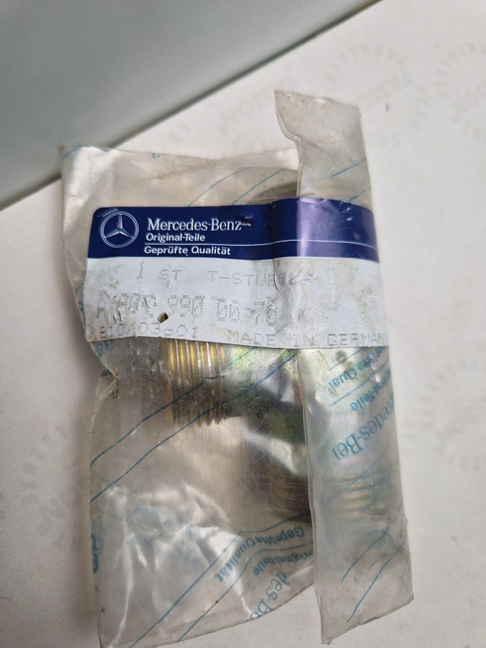 MERCEDES-BENZ A 004 990 00 70 T-STUECK 810/ 03601 060 (Request price)