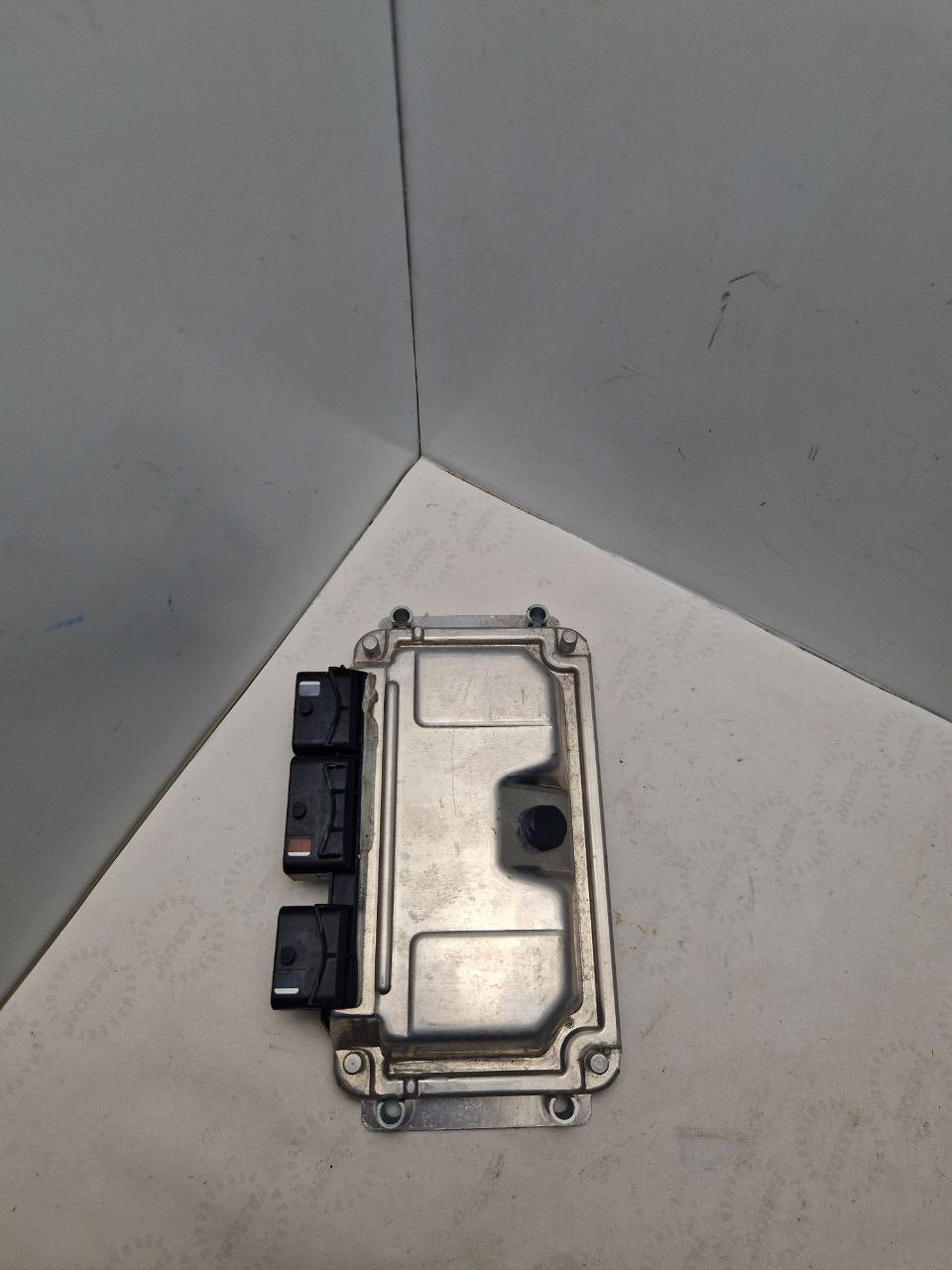 Control unit Citroen Peugeot 9653492680, 0261207318 BOSCH M7.4.4  (Request price)