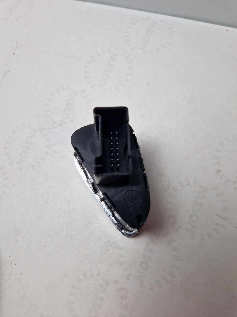 Switch, complete Opel Vauxhall Corsa E 13442415 (Request price) (C)-G4182162 12 41 722