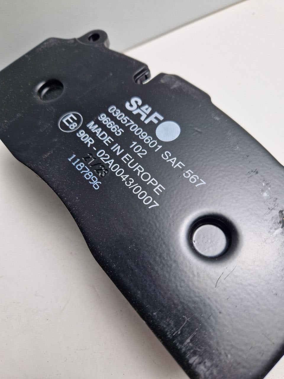 Brake pad set  SAF 03 057 0096 01 SAF Holland  SBS2220HO  (Request price)