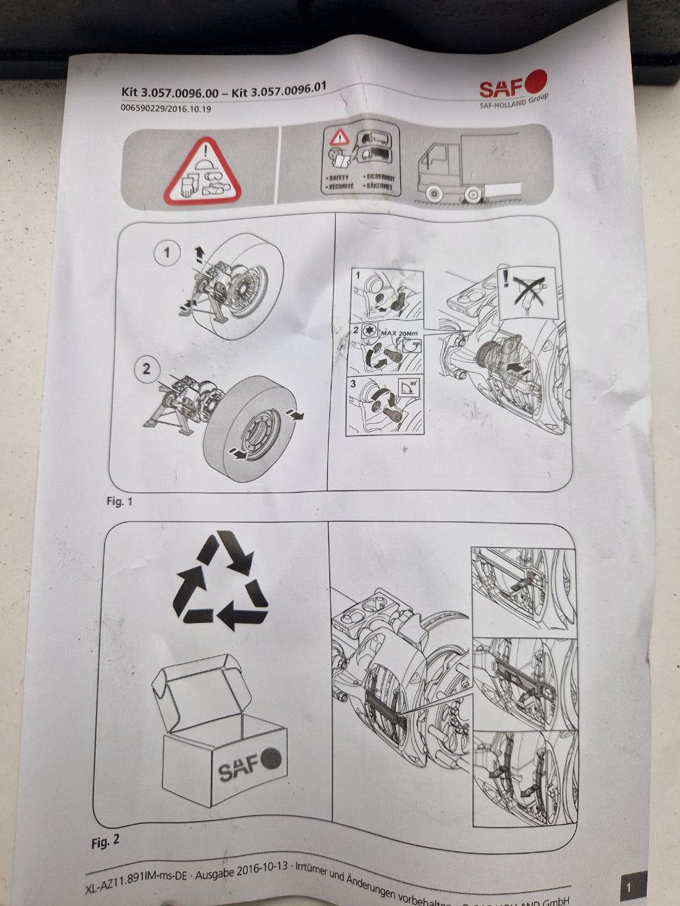 Brake pad set  SAF 03 057 0096 01 SAF Holland  SBS2220HO  (Request price)