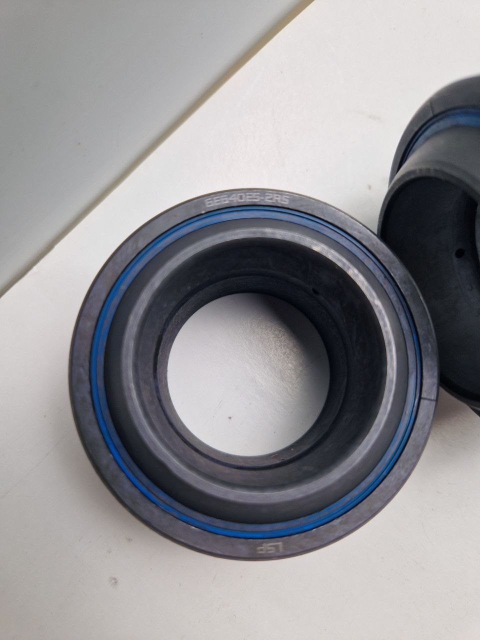 Spherical Plain Bearings. Maintenance free GEG40ES 2RS 40x68x40 mm LSP / Pavarini (Request price)