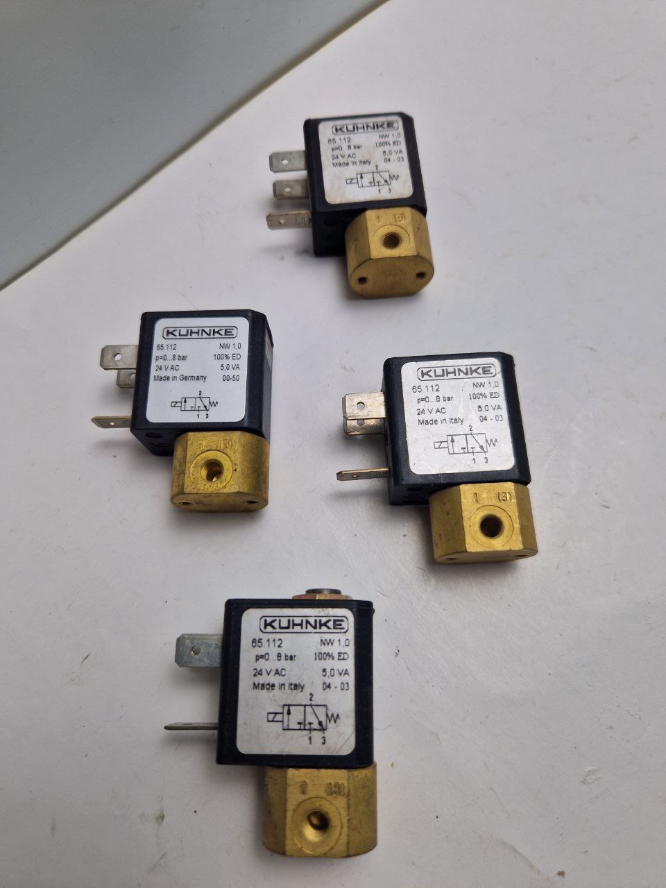 Single solenoid valve KUHNKE 65.112 NW 1,0 p=0...8 bar 100% ED 24 VAC 5.0 VA 00-50 (Request price)