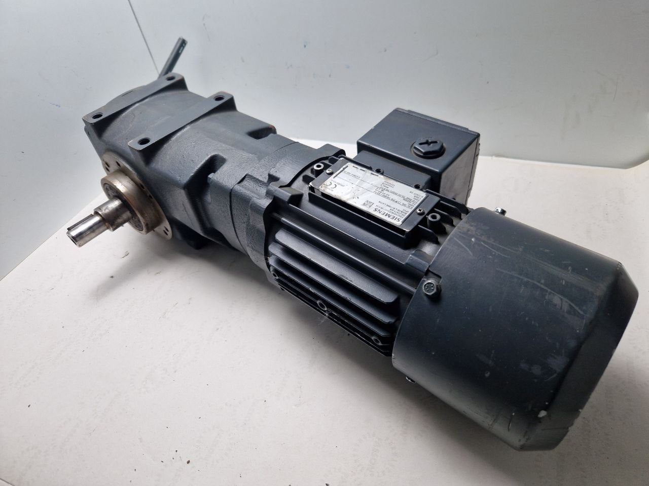 SIEMENS FDU 1406/2205719 014 2KJ1971-0A BHB38-LA71M4-L4/2N (Request price)