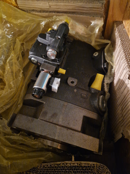 Pump Rexroth R902491176  (Request price)