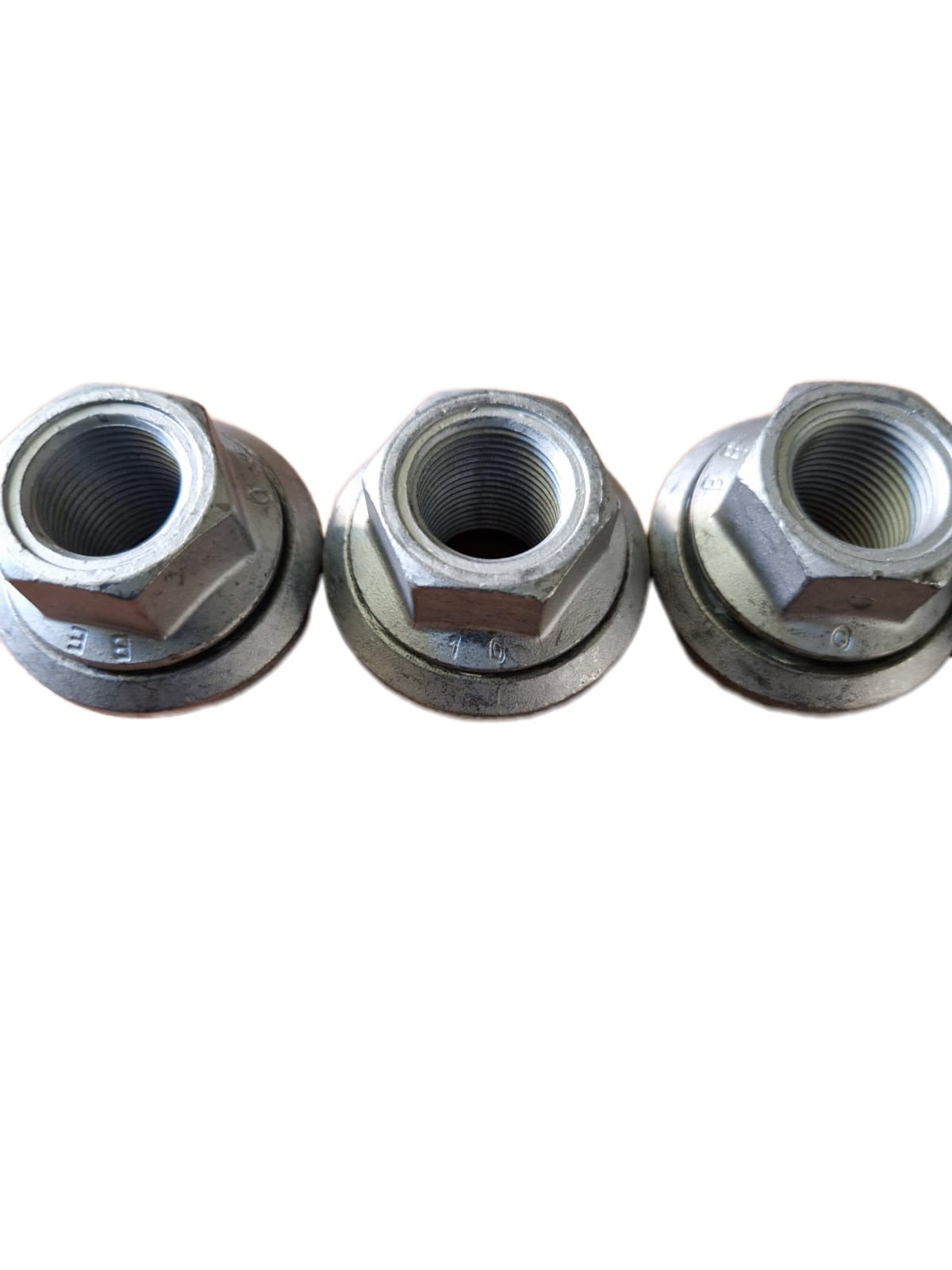 Truck wheel nut, M22x1.5, short, SW 32 mm, With an exposed bolt head  (Request price)