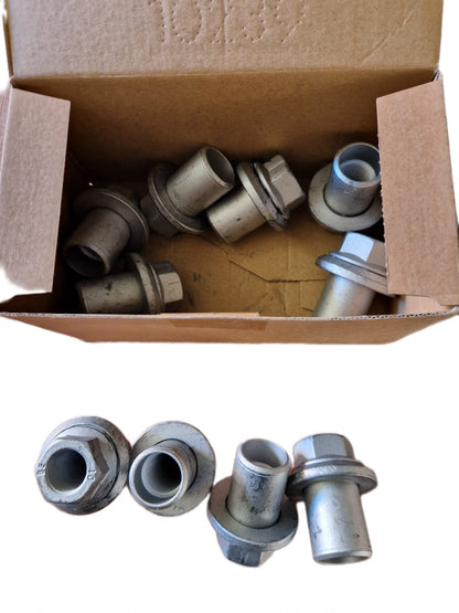 Truck wheel nut, long, M22x1.5, SW 32 mm, With an exposed bolt head  (Request price)