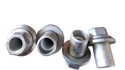 Truck wheel nut, long, M22x1.5, SW 32 mm, With an exposed bolt head  (Request price)
