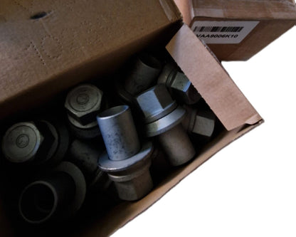 Truck wheel nut, M22x1.5, long, SW 32 mm  (Request price)