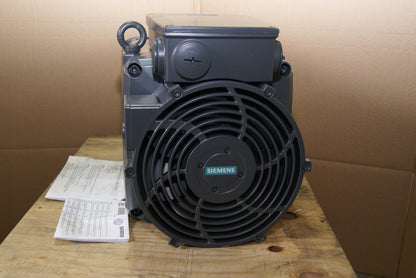 Siemens 1PH8131-1DF02-0CA1 SIMOTICS M compact asynchronous motor