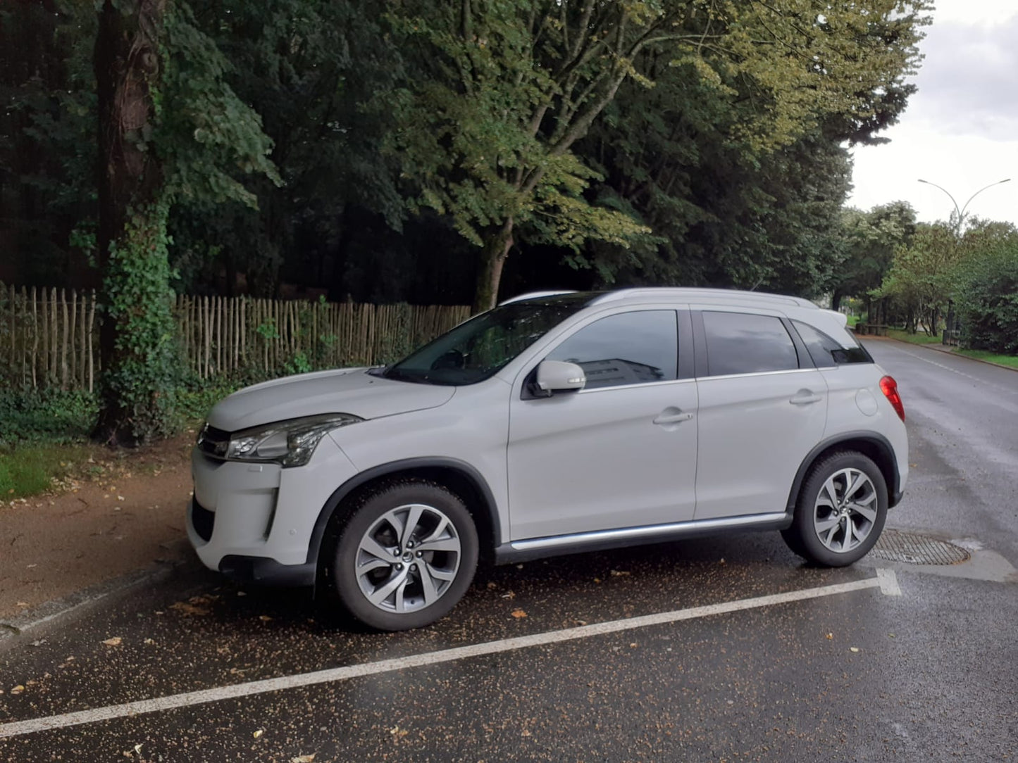 CITROËN C4 Aircross 1.6; HDi 115; Diesel; 114 PS / 84 kW; 07/2012