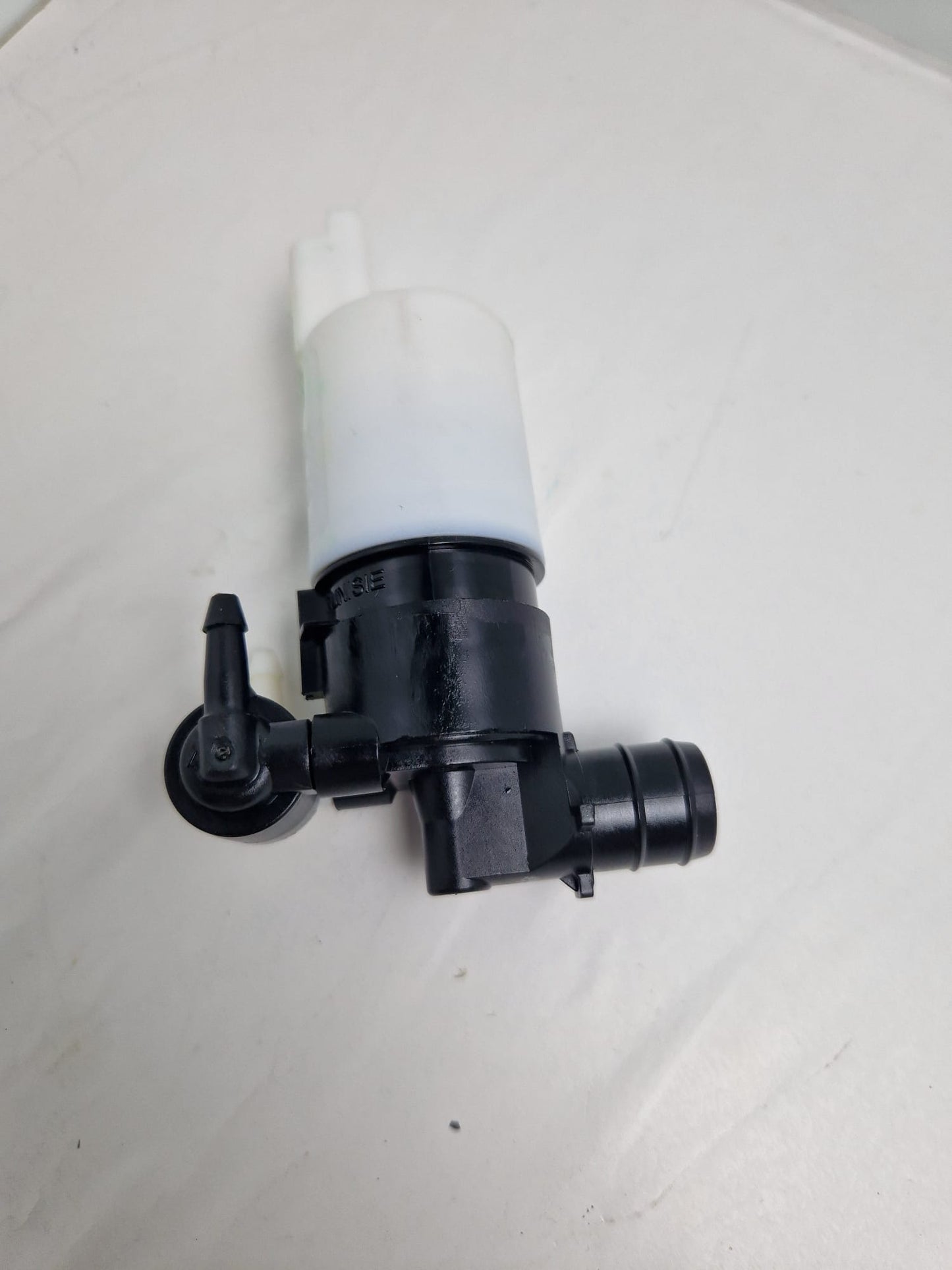 Windshield washer pump  SEIM 115659  FEBI 24633