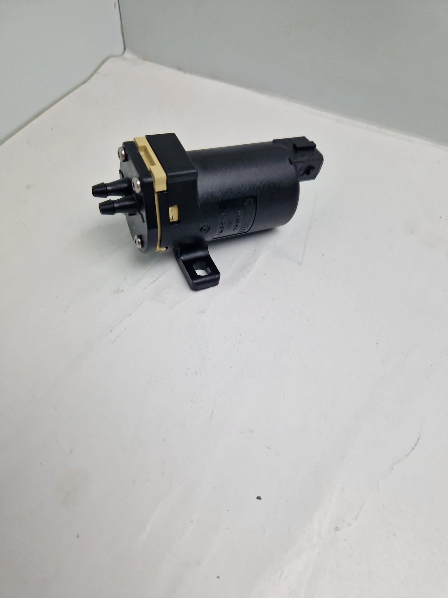 Windshield washer pump SEIM 10990905, 109905