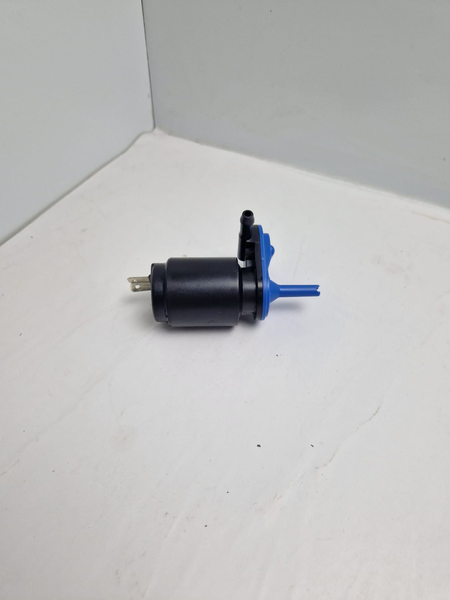 Windshield washer pump SEIM 102450, 20210720