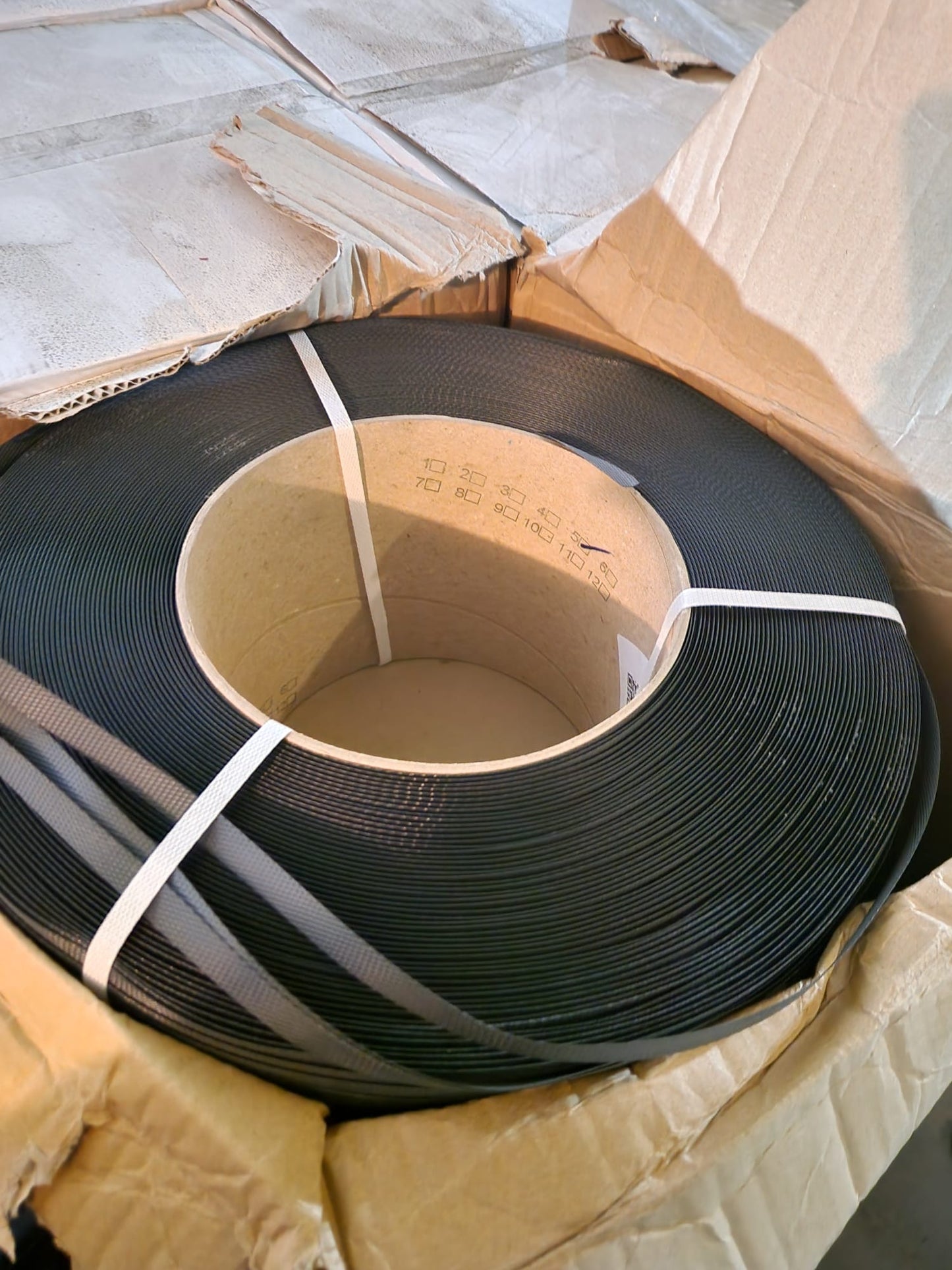 Packing tape PP 12 x 0.55 / 2 x 3000m; black