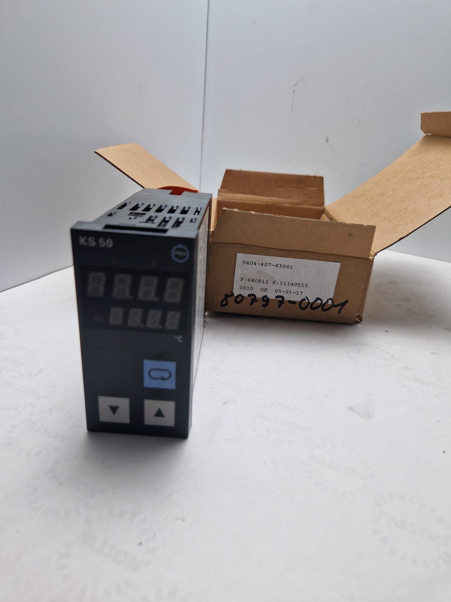 Temperature Industrial controller KS 50, P/N 9404 407 83001, Automation GmbH