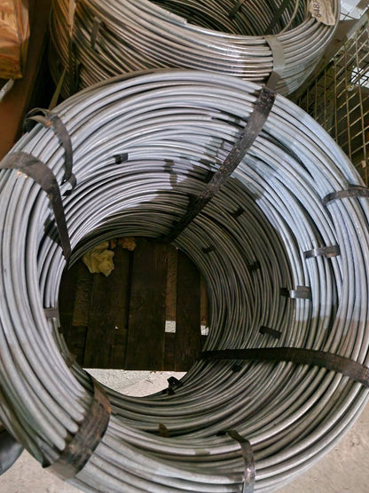 Galvanized round lightning conductor wire 10mm, roll about 53kg 1kg=1.62m