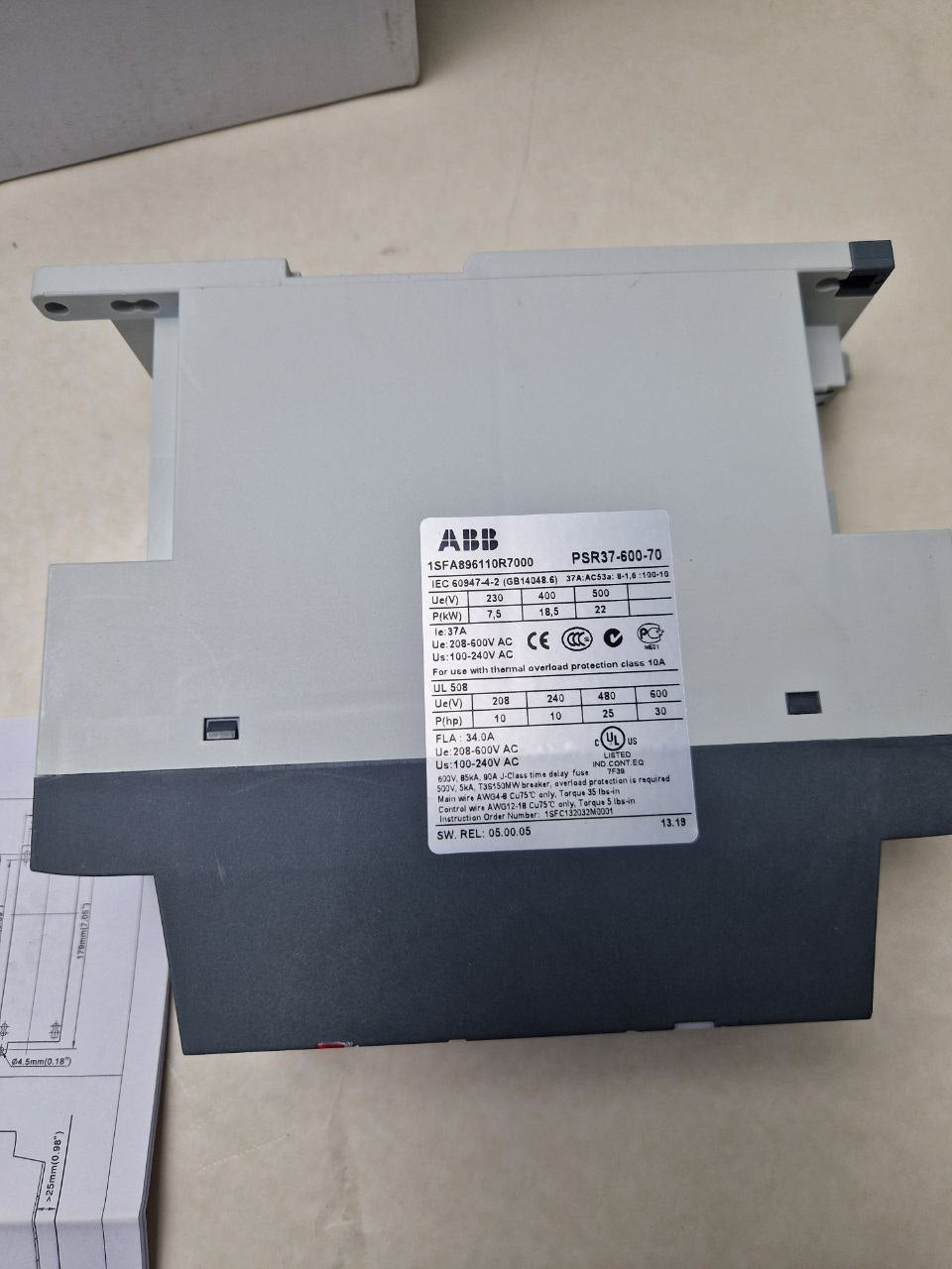 ABB soft starter for 3Ph motors PSR37-600-70