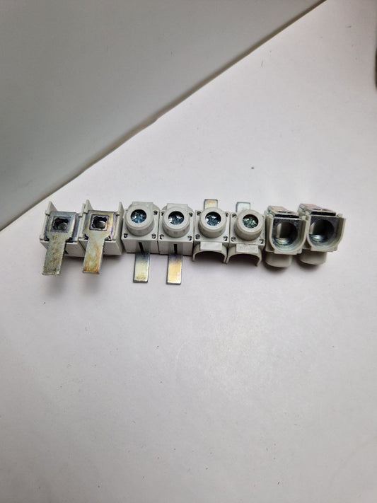 ABB 2CDL 200 002 R5002, SZ-AST 55I  Terminal Connector