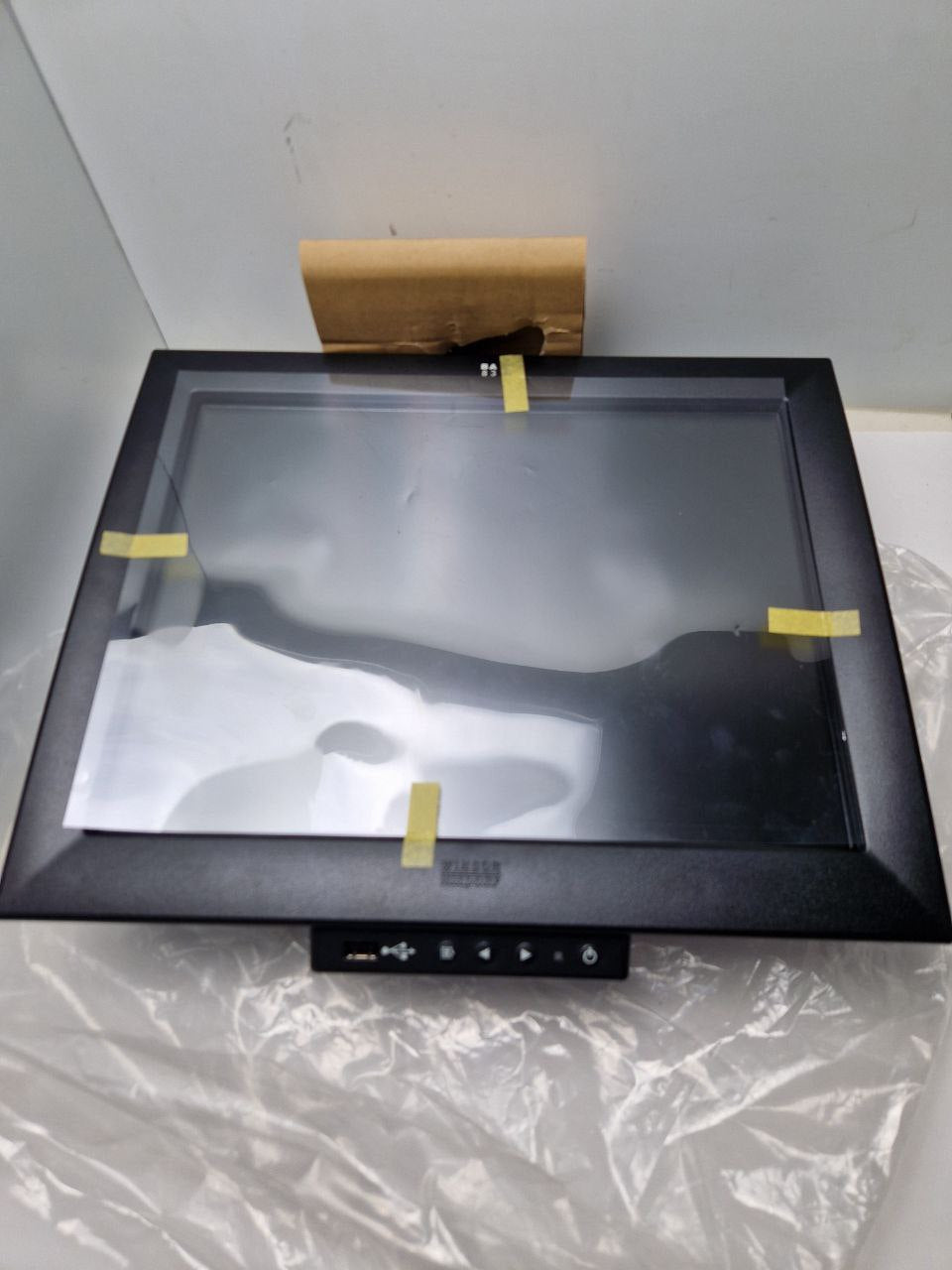 LCD-Monitor Display 15" BA83 IR-Touch black WINCOR NIXDORF International GmbH