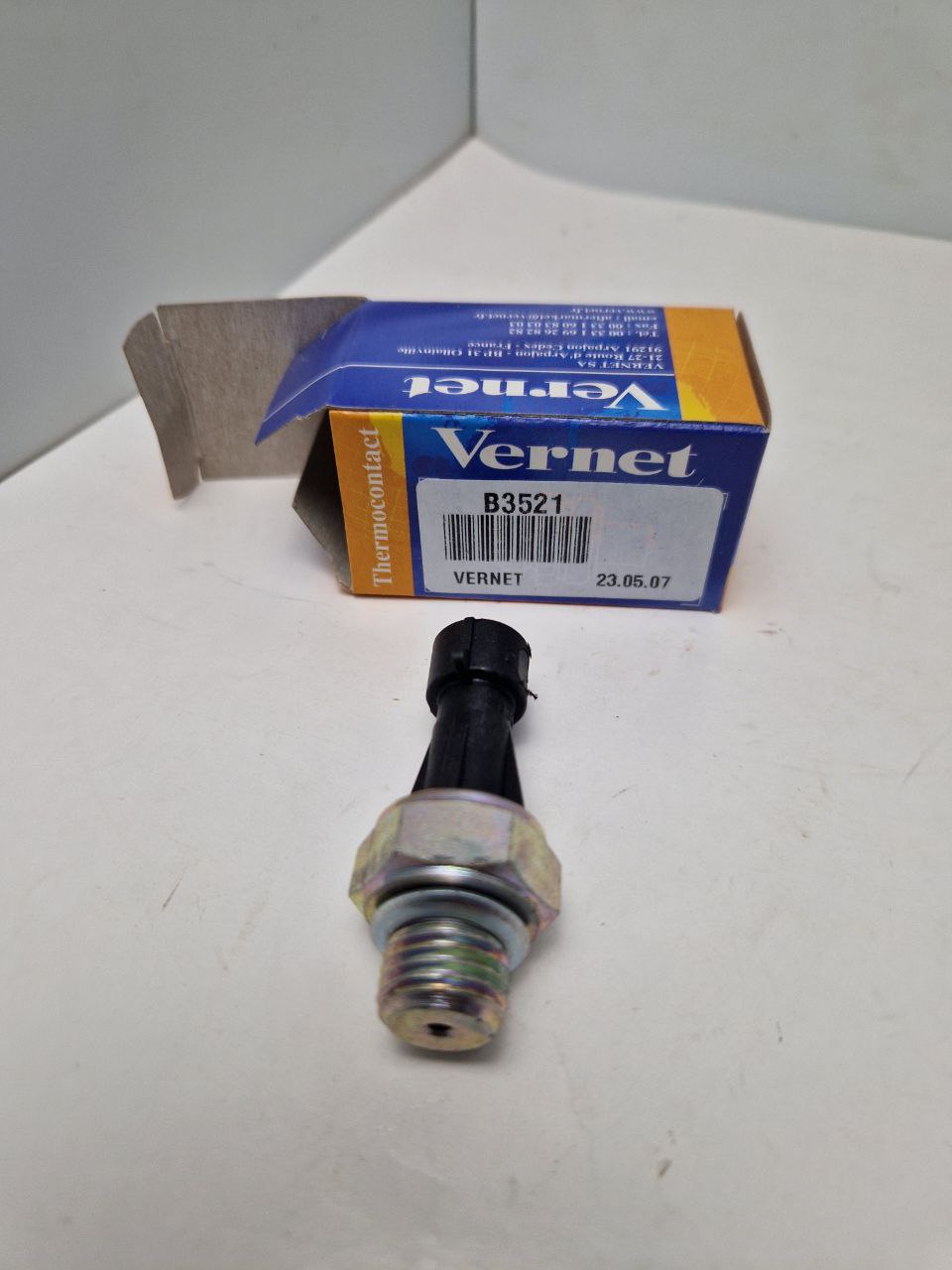 Vernet B3521 Oil pressure sensor