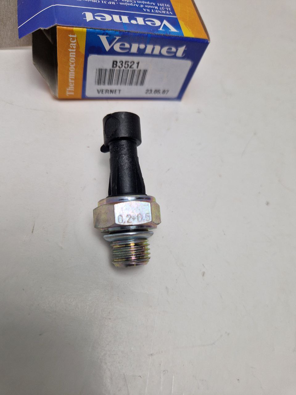 Vernet B3521 Oil pressure sensor